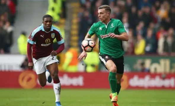 德甲：云达不来梅对阵法兰克福！为什么法兰克福更像一个保级弱队？