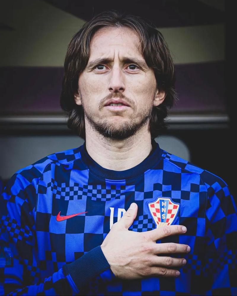 扑克长期优势解析（解读扑克的长期优势）